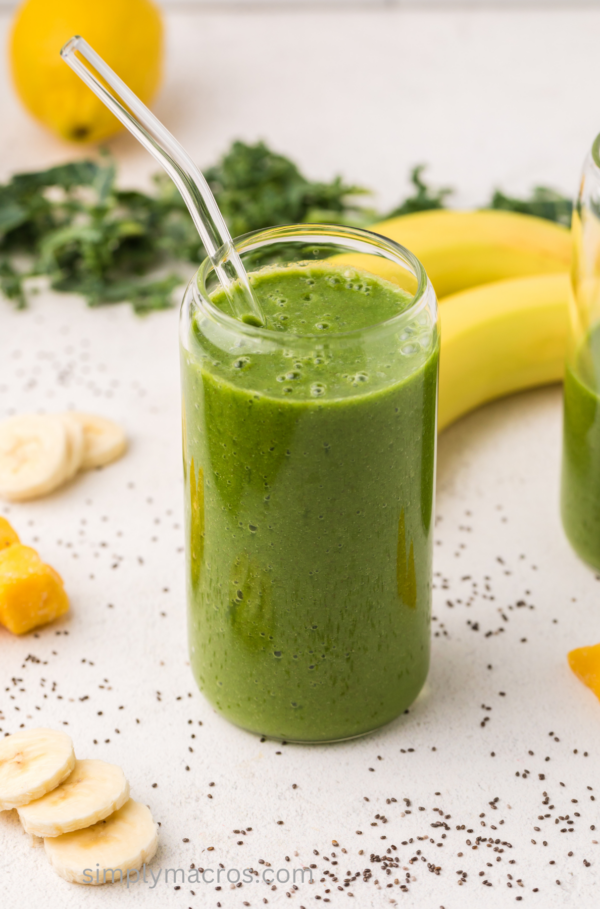 Kale smoothie ready to drink.