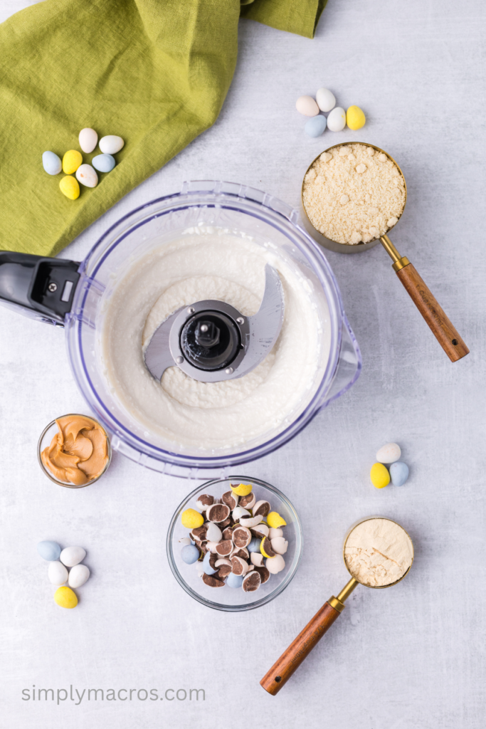 Cottage cheese, vanilla extract, and honey blended smooth in a food processor. 